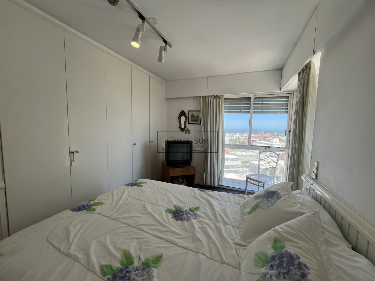 Apartamento ID.133 - ESPECTACULAR PLANTA EN LA PENINSULA