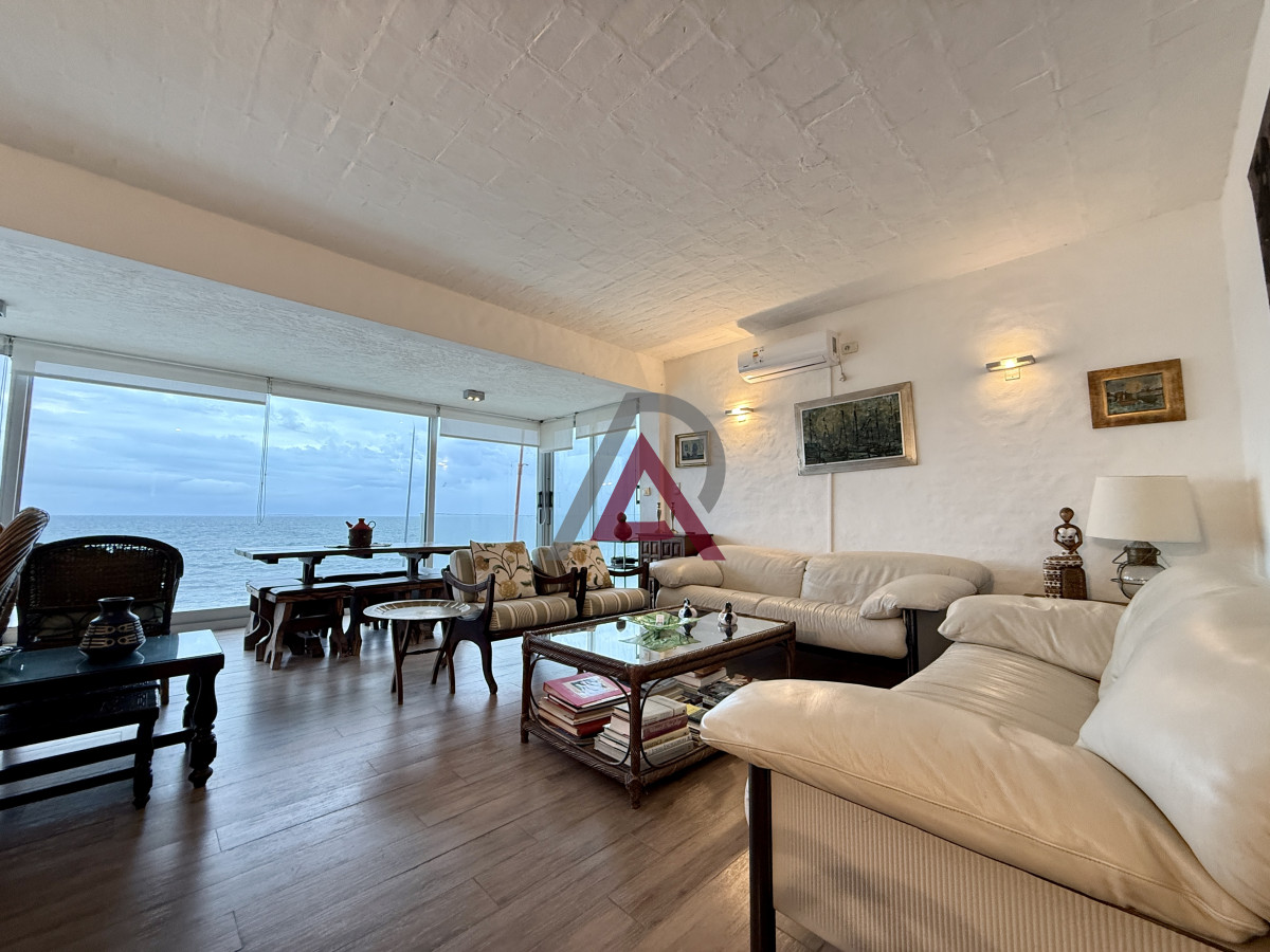 Apartamento ID.265 - VENTA APARTAMENTO en PDE. - Frente al mar. - Península