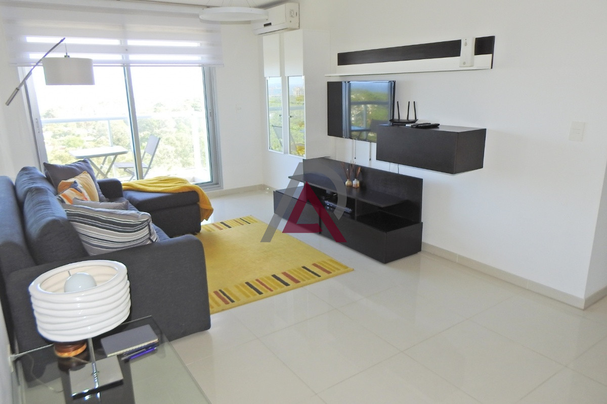 Apartamento ID.303 - VENTA APARTAMENTO 3 Dor. 2 B.- P.17 Roosevelt-PDE - 097.094.674