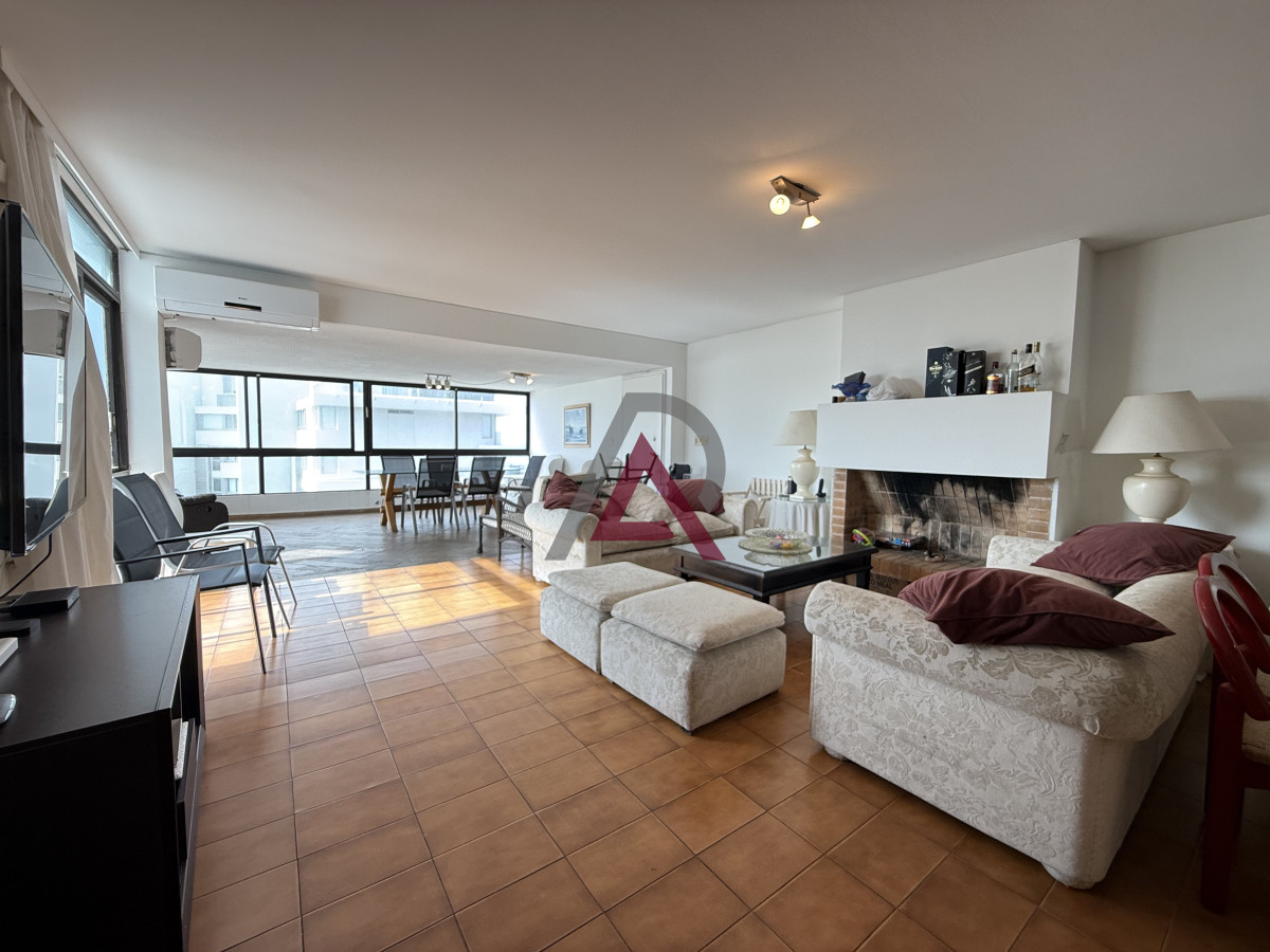 Apartamento ID.207 - EDIFICIO AMPLIA PLANTA EN PENINSULA