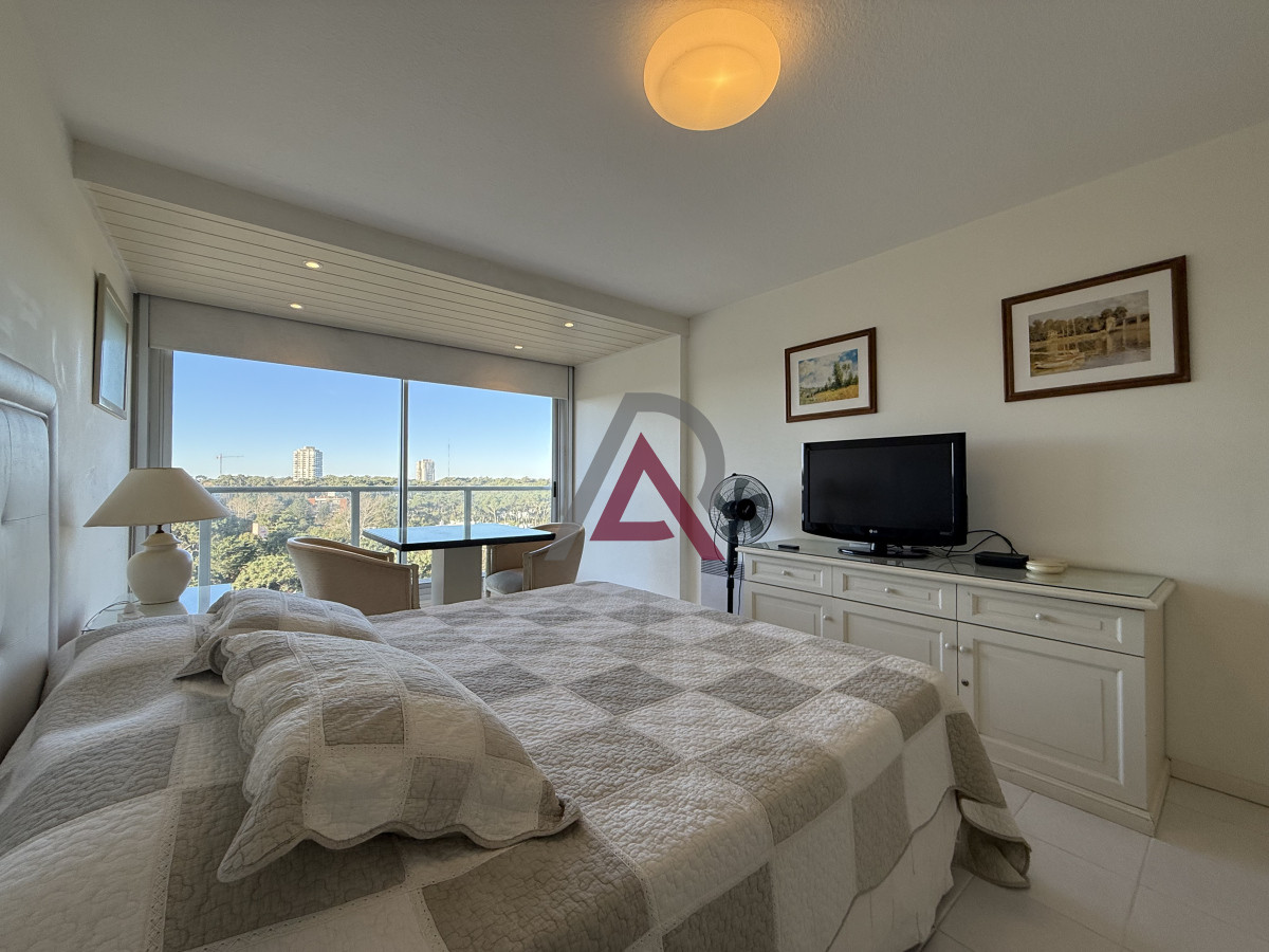 Apartamento ID.236 - Apartamento en Venta – Lincoln Center Torre Wilson, Punta del Este