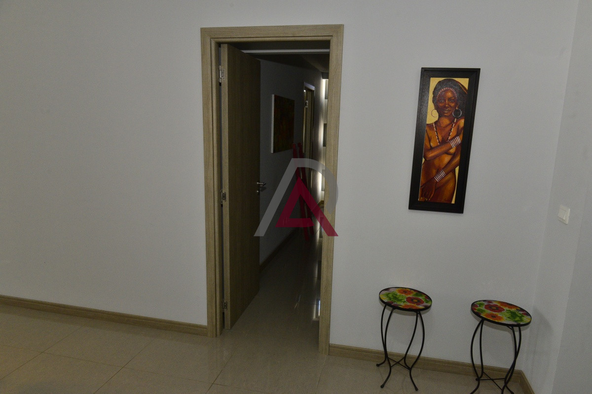 Apartamento ID.302 - APARTAMENTO CON EXCELENTES SERVICIOS