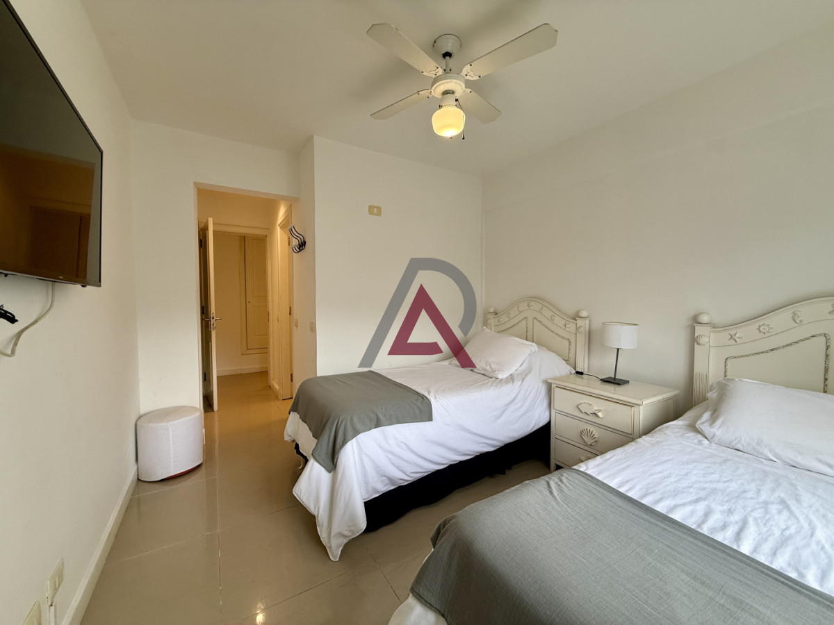 Apartamento ID.305 - VENTA APARTAMENTO 3 Dorm. - MANANTIALES - PDE. 
