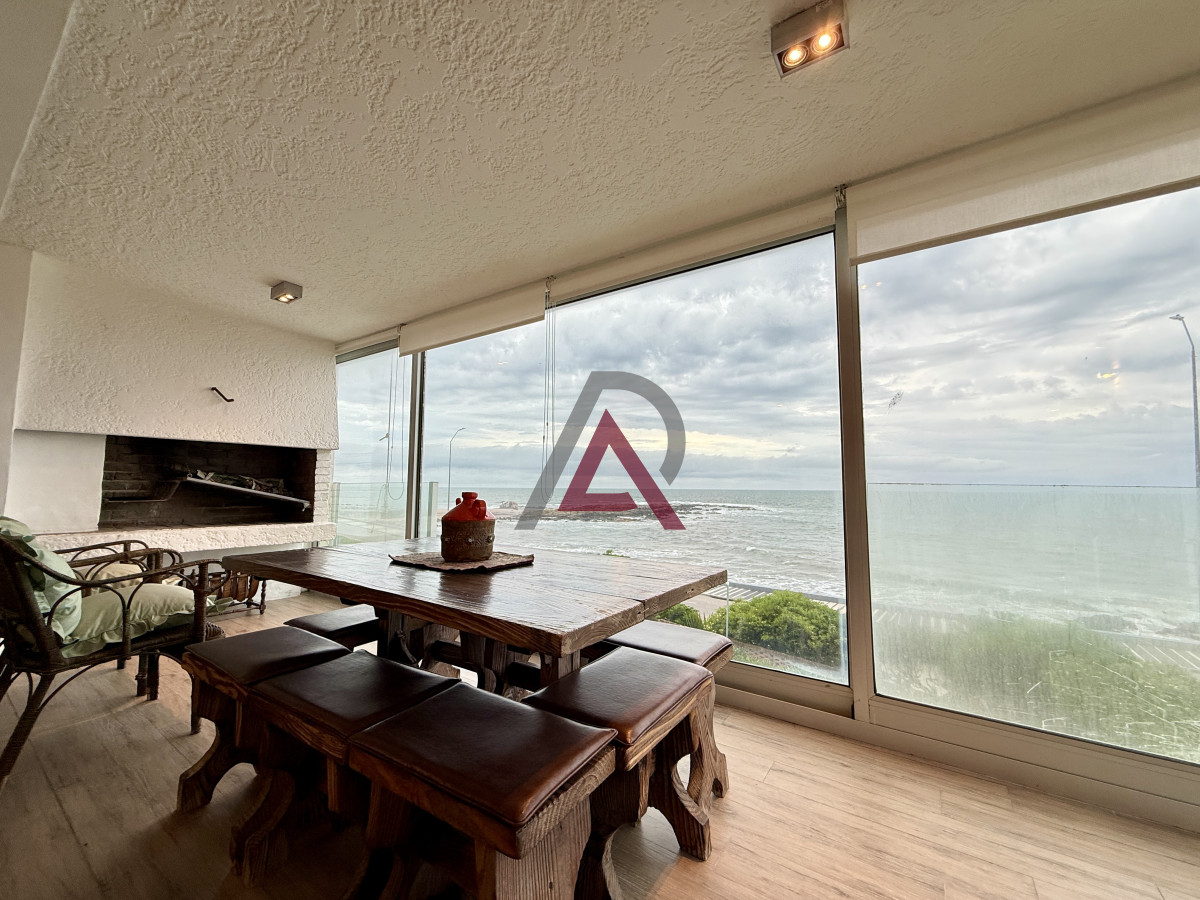 Apartamento ID.265 - VENTA APARTAMENTO en PDE. - Frente al mar. - Península