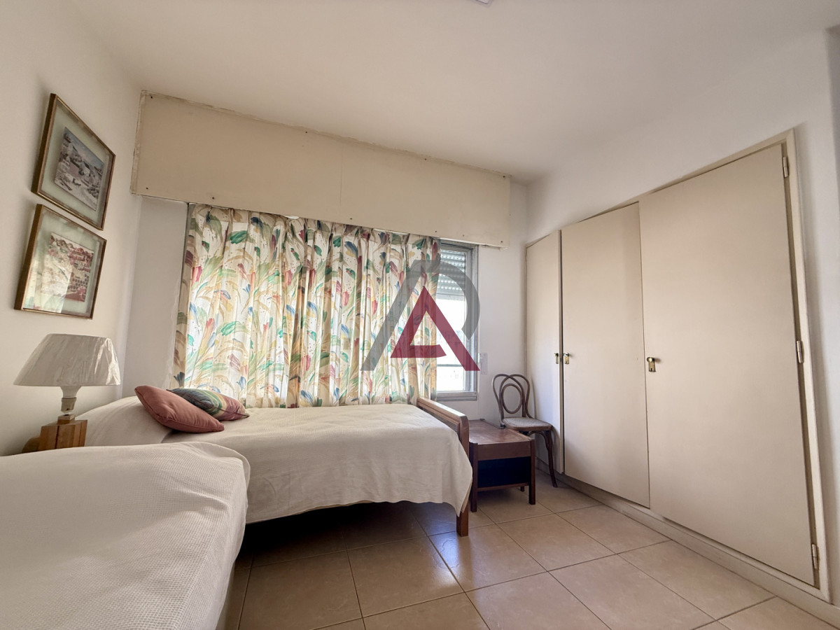 Apartamento ID.284 - Apartamento en venta  Edificio Veiramar  Calle 24 y 30