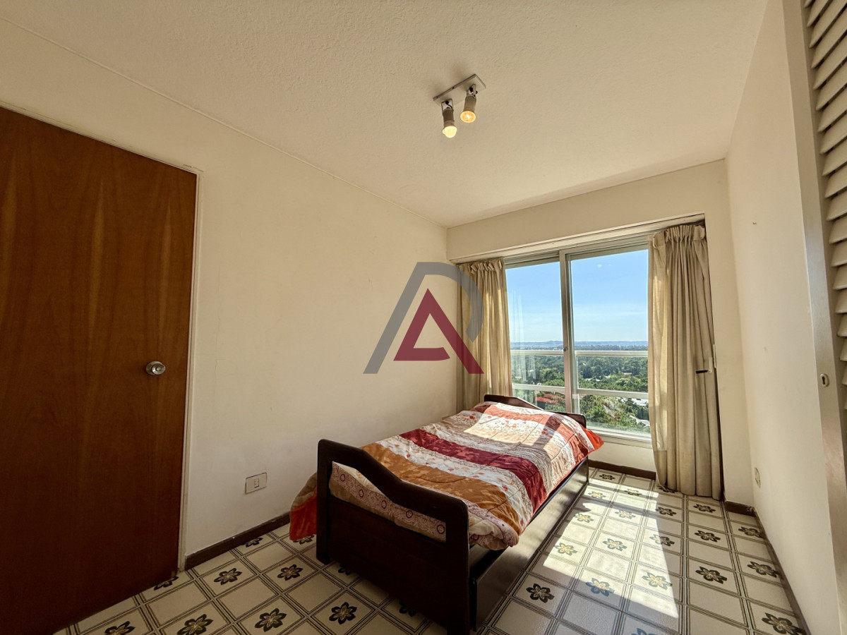 Apartamento ID.290 - Venta de Apartamento  Parquemar Bosque  Parada 15 de Av. Roosevelt, Punta del Este