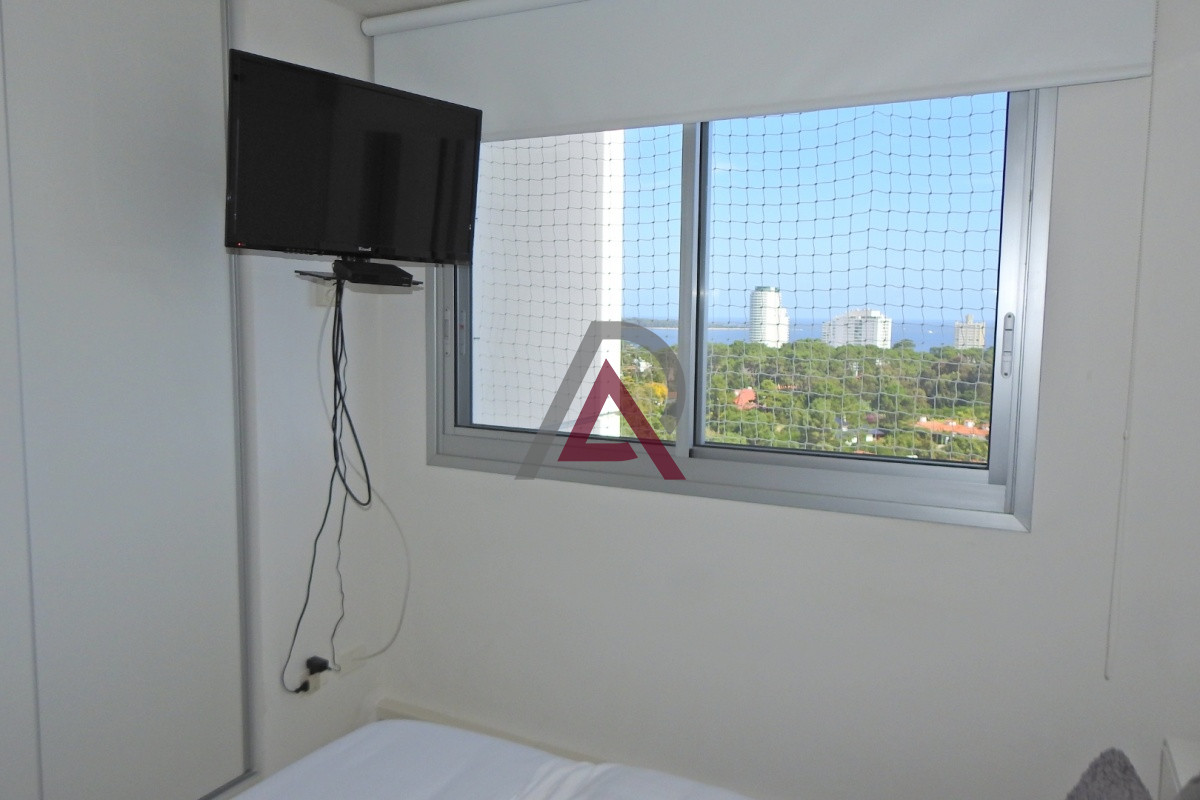 Apartamento ID.303 - VENTA APARTAMENTO 3 Dor. 2 B.- P.17 Roosevelt-PDE - 097.094.674