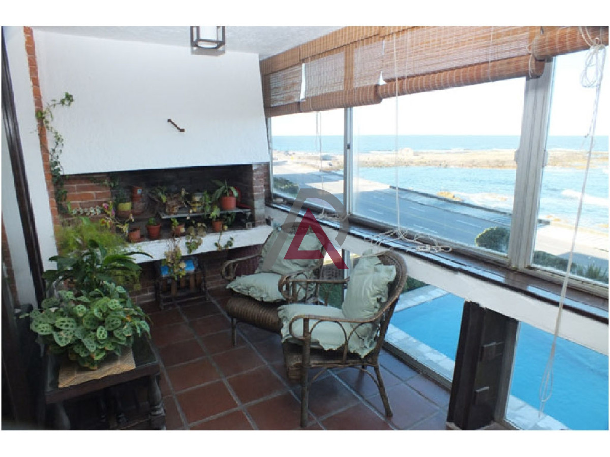 Apartamento ID.265 - VENTA APARTAMENTO en PDE. - Frente al mar. - Península