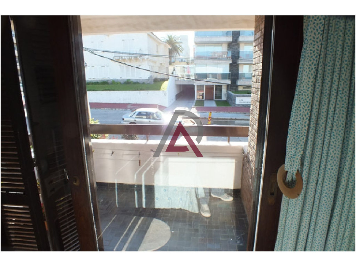 Apartamento ID.265 - VENTA APARTAMENTO en PDE. - Frente al mar. - Península