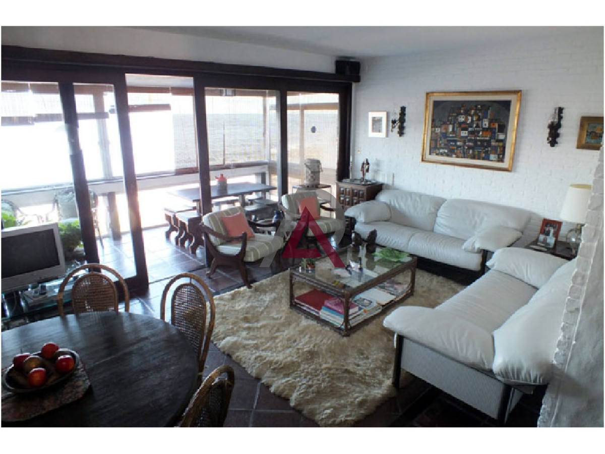 Apartamento ID.265 - VENTA APARTAMENTO en PDE. - Frente al mar. - Península