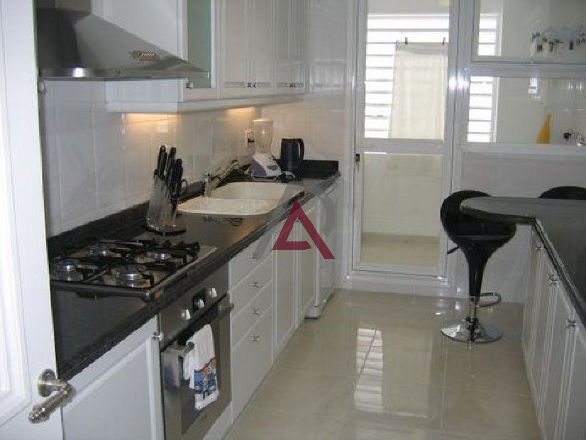 Apartamento ID.287 - VENTA APARTAMENTO 3 Dorm, 3 Baños - MANSA- Punta del Este