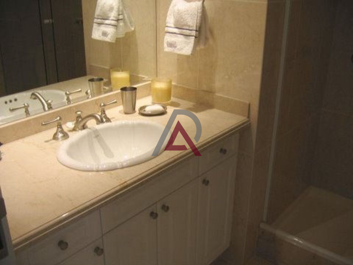 Apartamento ID.287 - VENTA APARTAMENTO 3 Dorm, 3 Baños - MANSA- Punta del Este