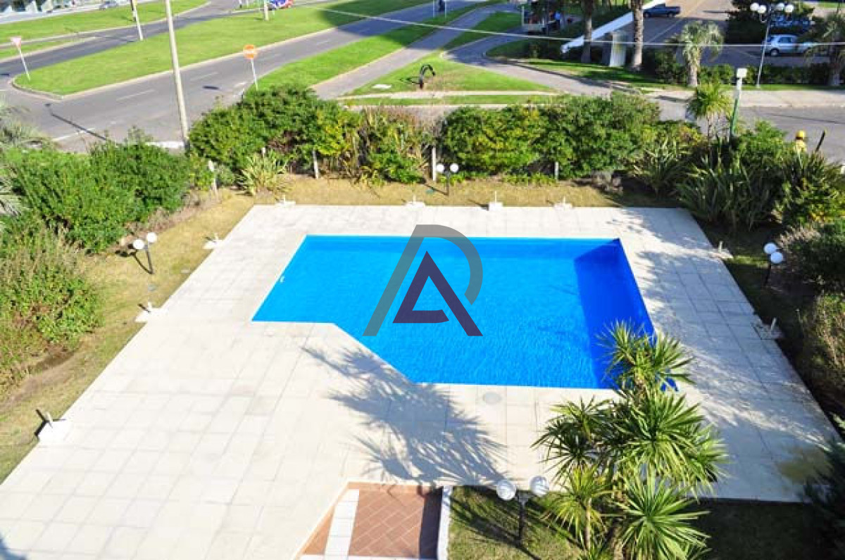 Apartamento ID.245 - Apartamento  a  pasos de playa mansa