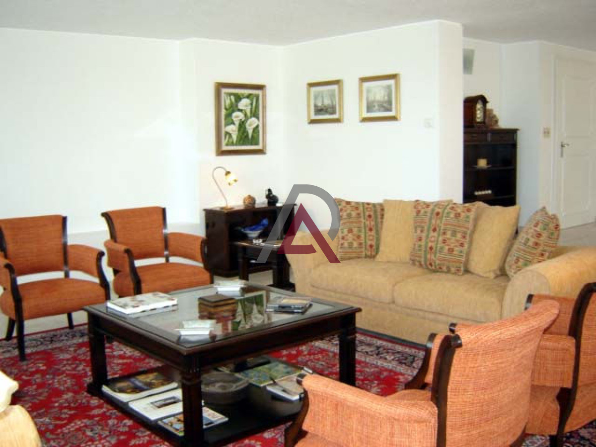 Apartamento ID.299 - VENTA APARTAMENTO EN MANSA- 3 Dorm. PDE - ALQUILER Temporada