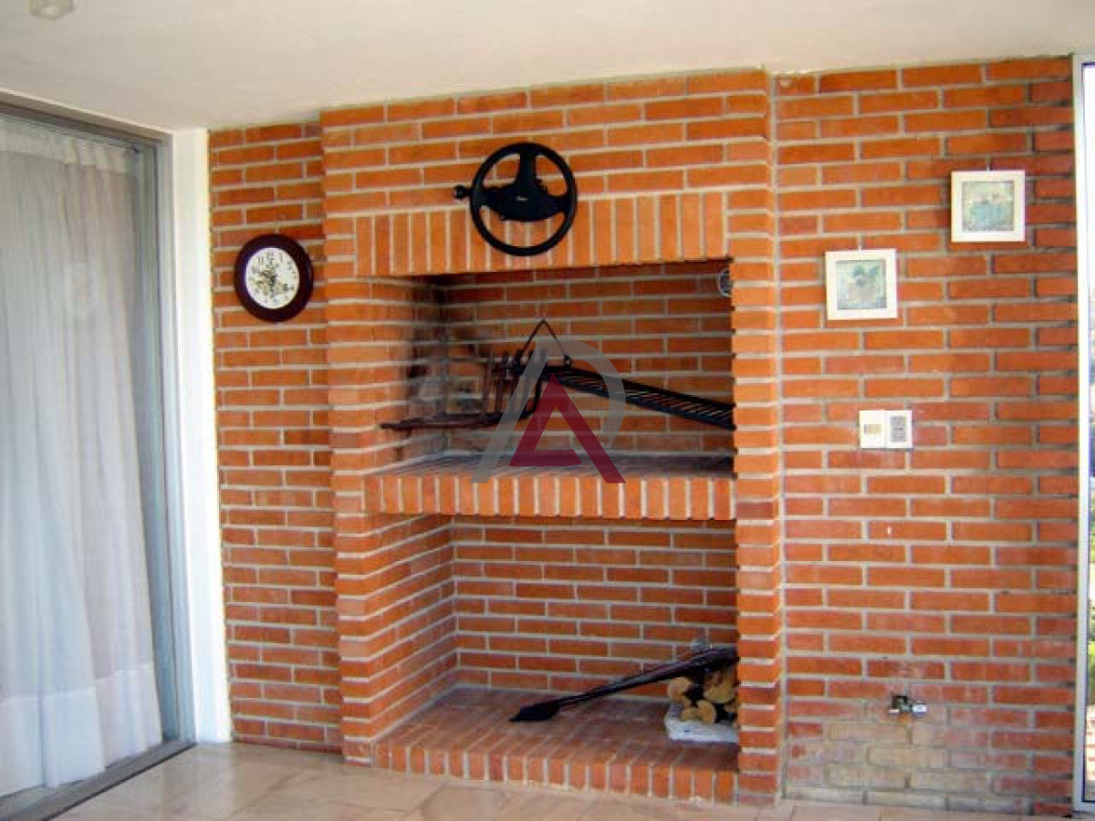 Apartamento ID.299 - VENTA APARTAMENTO EN MANSA- 3 Dorm. PDE - ALQUILER Temporada