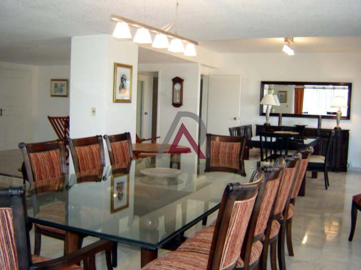 Apartamento ID.299 - VENTA APARTAMENTO EN MANSA- 3 Dorm. PDE - ALQUILER Temporada