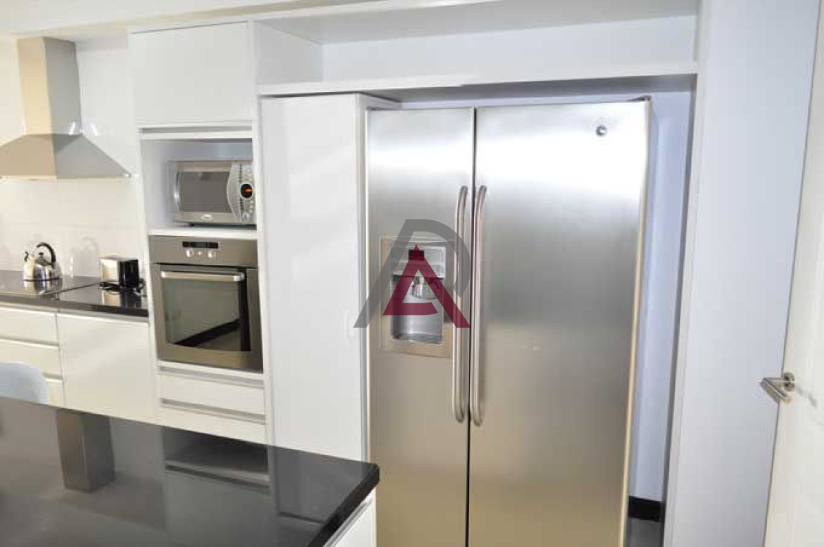 Apartamento ID.246 - VENTA y ALQUILER APARTAMENTO 3 Dorm - BRAVA