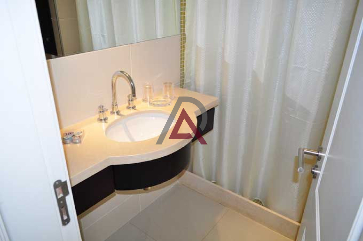 Apartamento ID.246 - VENTA y ALQUILER APARTAMENTO 3 Dorm - BRAVA