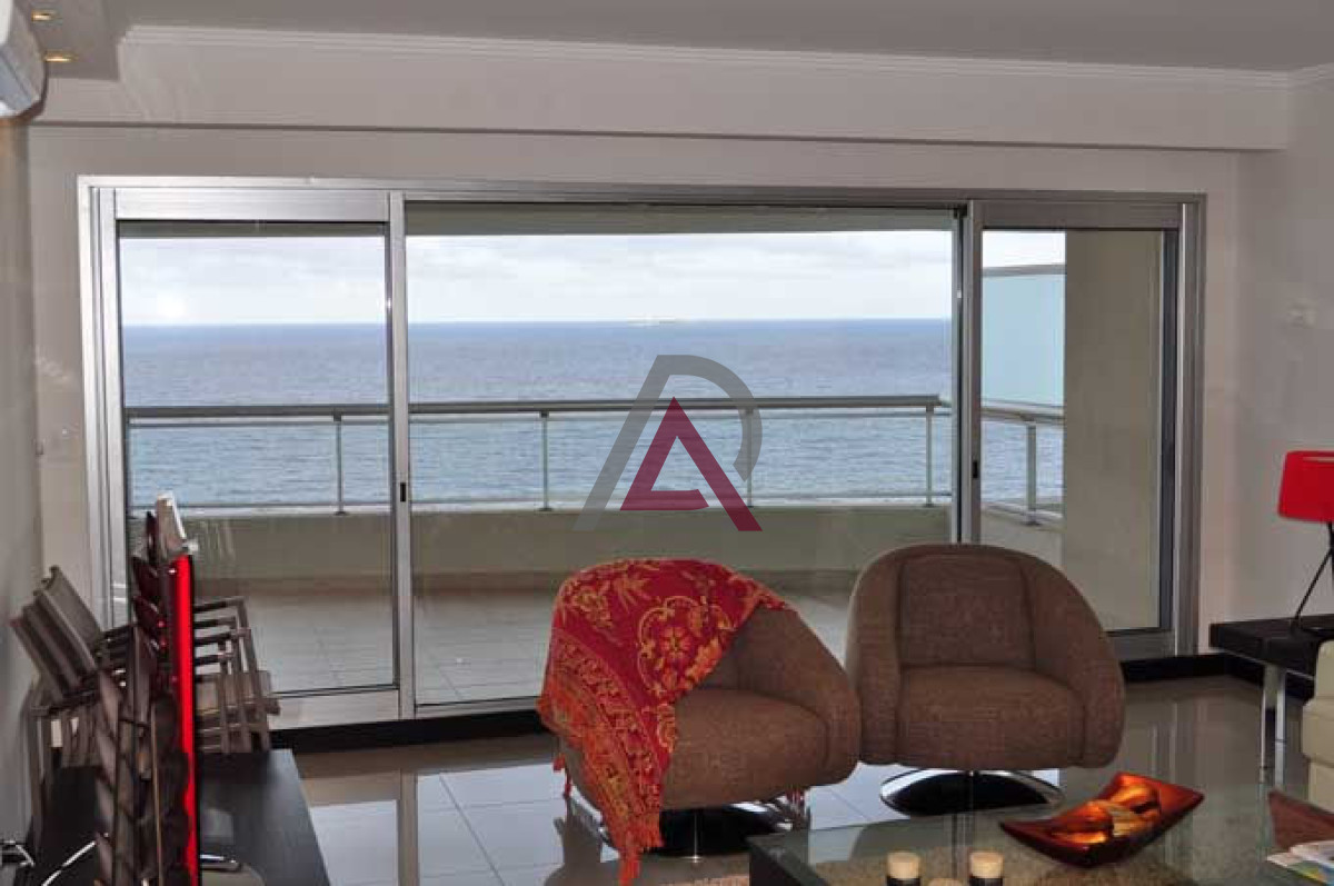 Apartamento ID.246 - VENTA y ALQUILER APARTAMENTO 3 Dorm - BRAVA