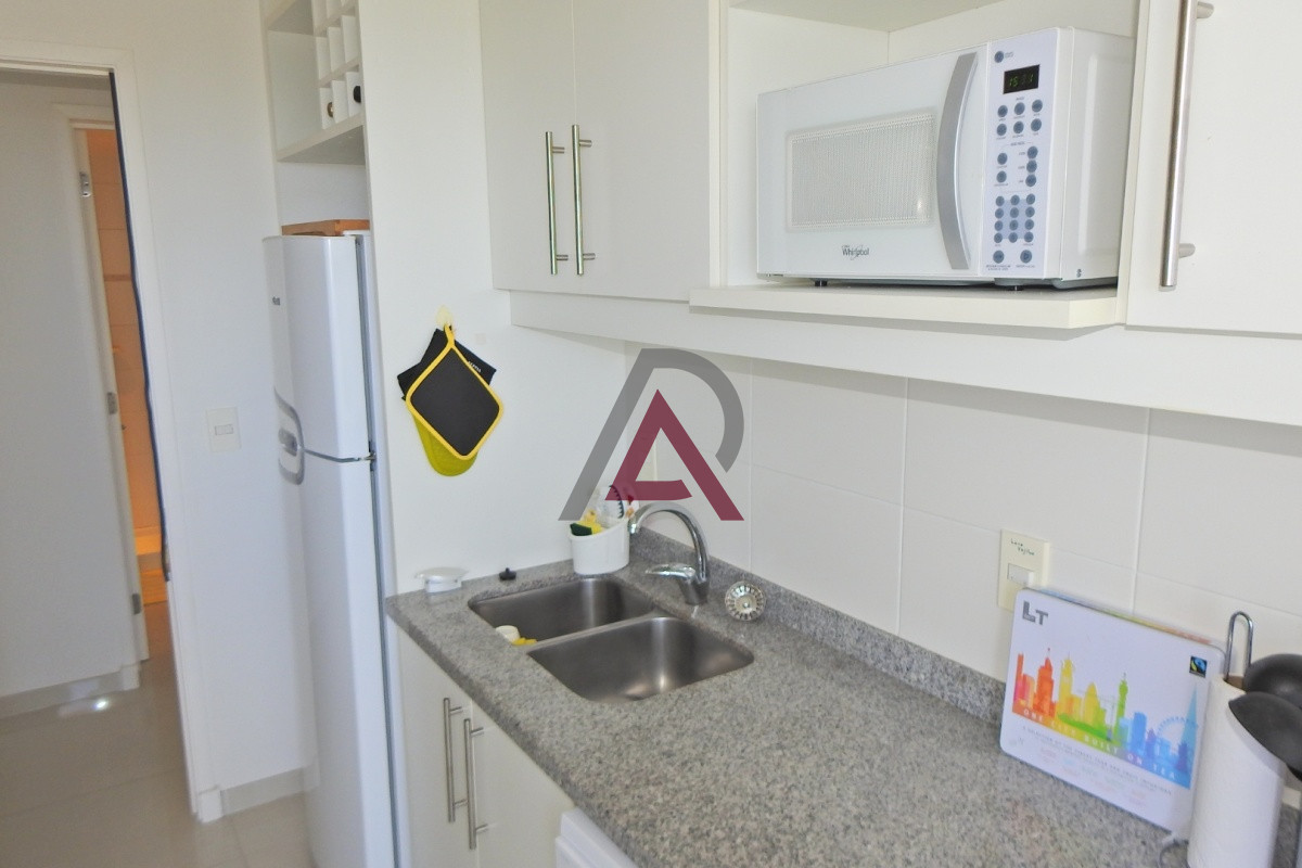 Apartamento ID.303 - VENTA APARTAMENTO 3 Dor. 2 B.- P.17 Roosevelt-PDE - 097.094.674