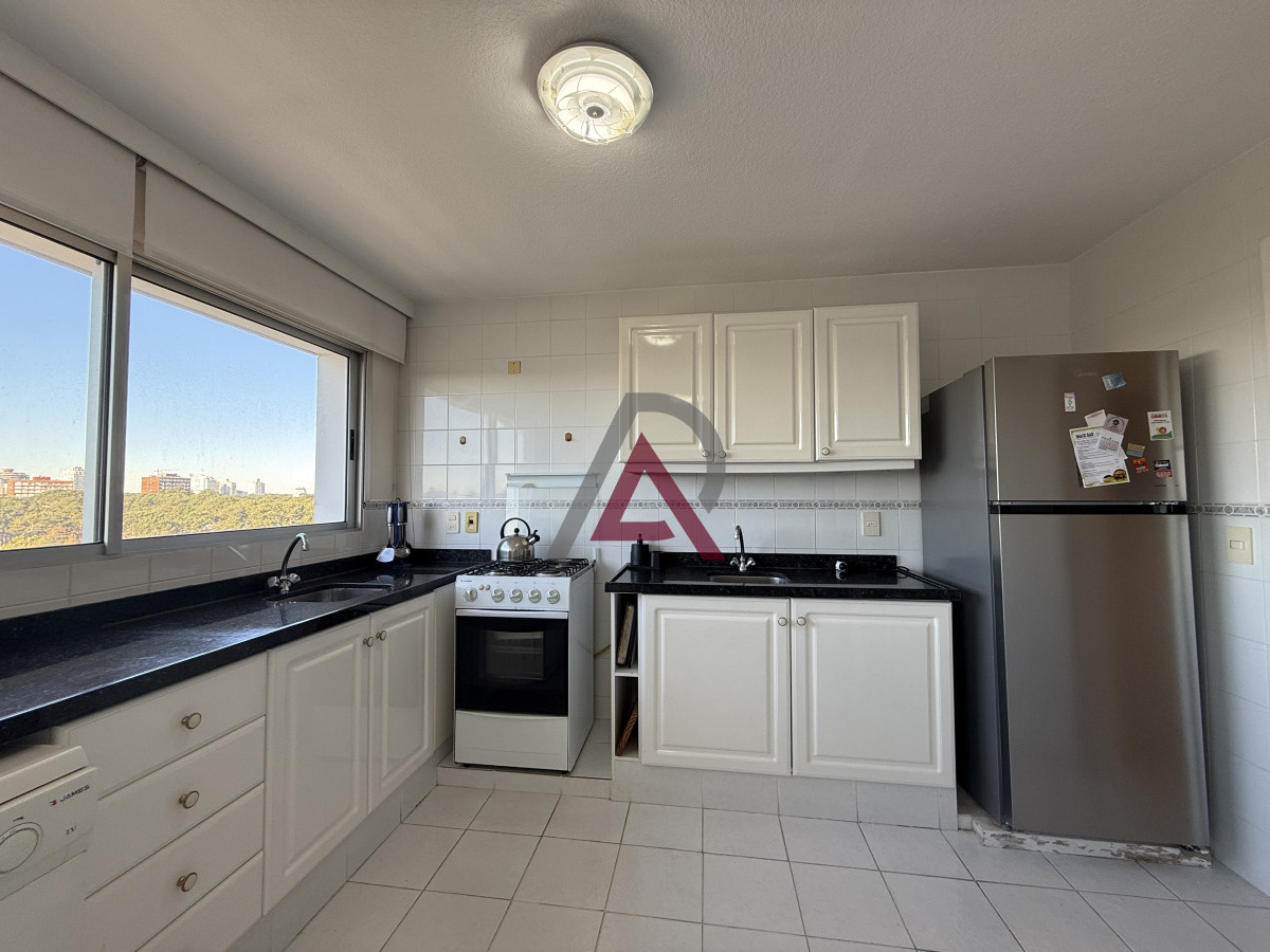 Apartamento ID.236 - Apartamento en Venta – Lincoln Center Torre Wilson, Punta del Este