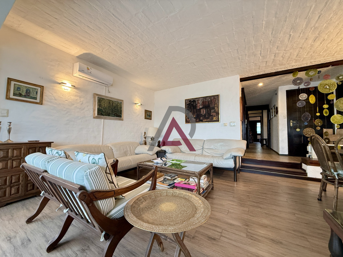 Apartamento ID.265 - VENTA APARTAMENTO en PDE. - Frente al mar. - Península