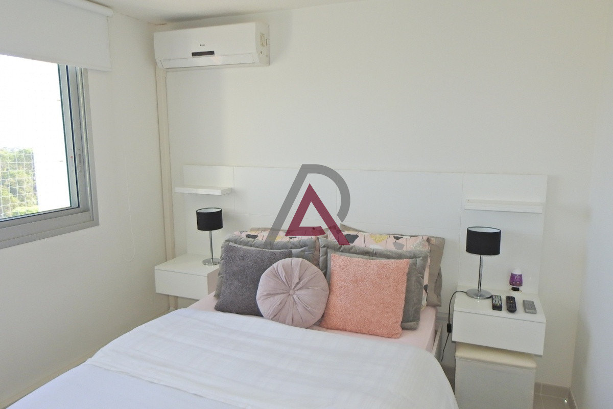 Apartamento ID.303 - VENTA APARTAMENTO 3 Dor. 2 B.- P.17 Roosevelt-PDE - 097.094.674