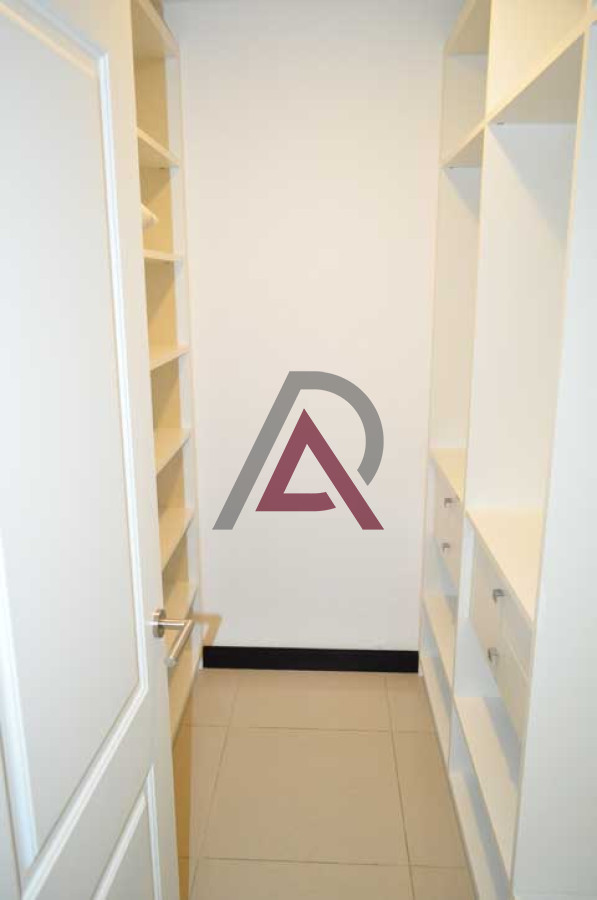 Apartamento ID.246 - VENTA y ALQUILER APARTAMENTO 3 Dorm - BRAVA