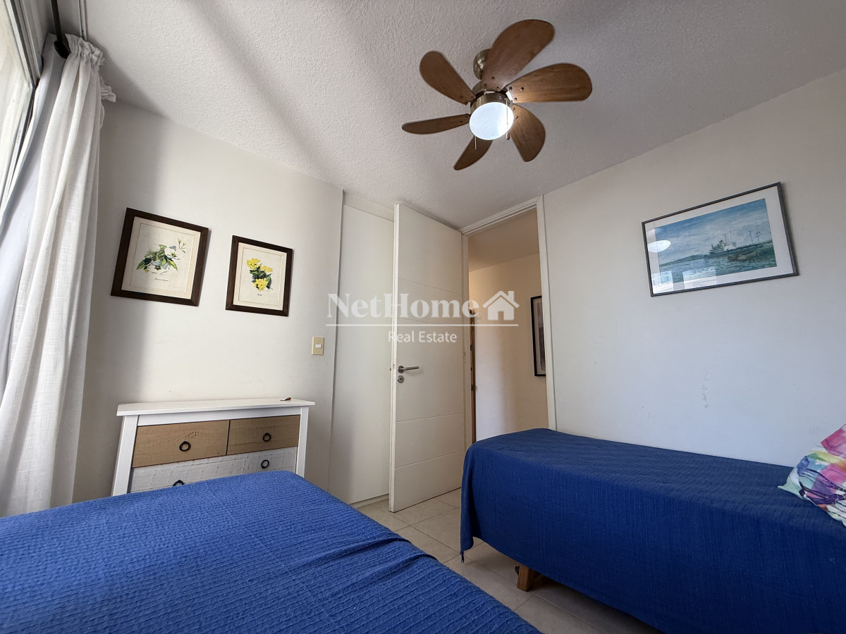 Apartamento ID.620 - edificio Torre O en playa brava.