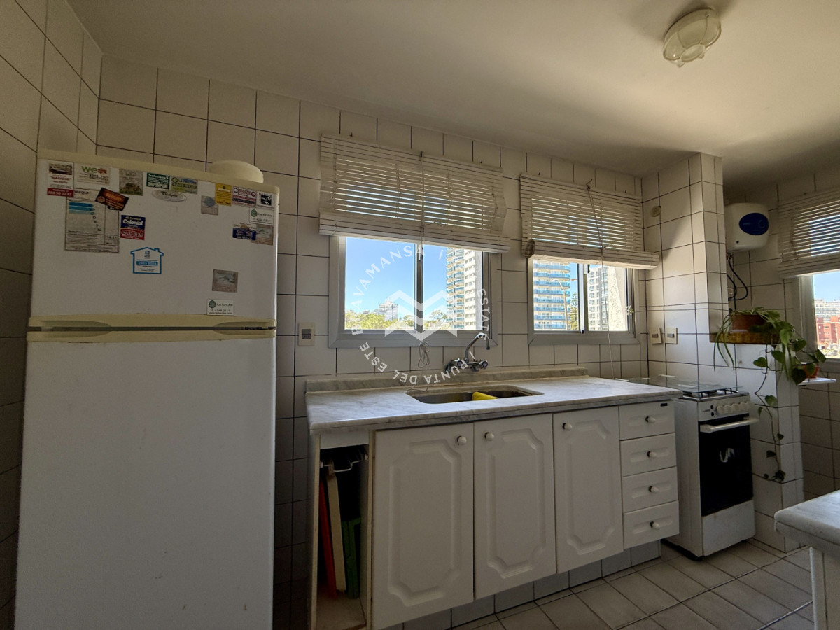 Apartamento ID.563 - Apartamento  a  pasos de playa mansa