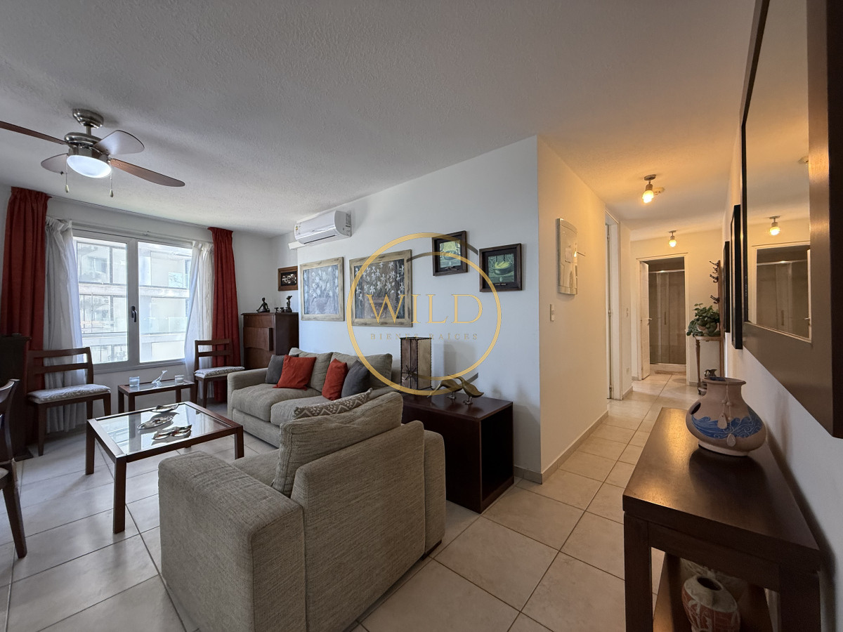Apartamento ID.2313 - edificio Torre O en playa brava.