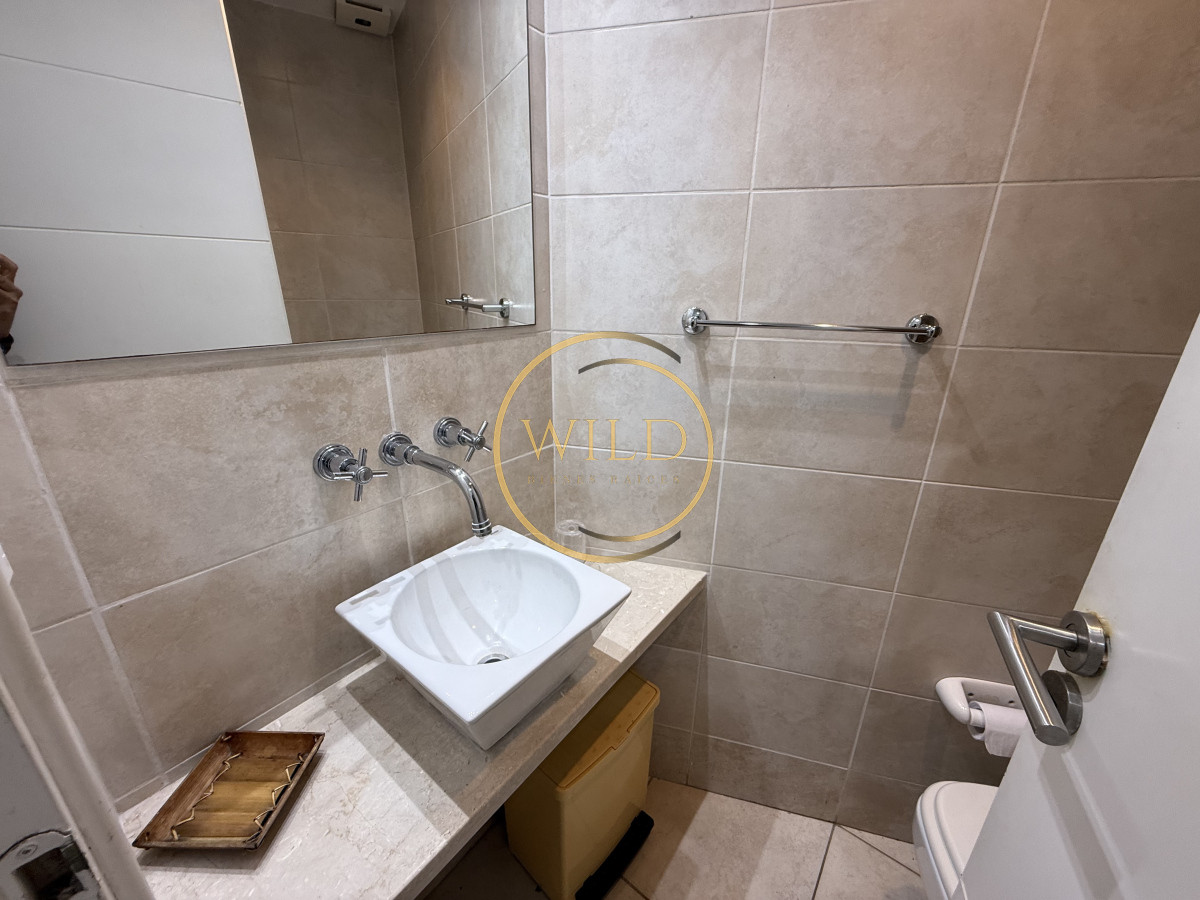 Apartamento ID.2313 - edificio Torre O en playa brava.