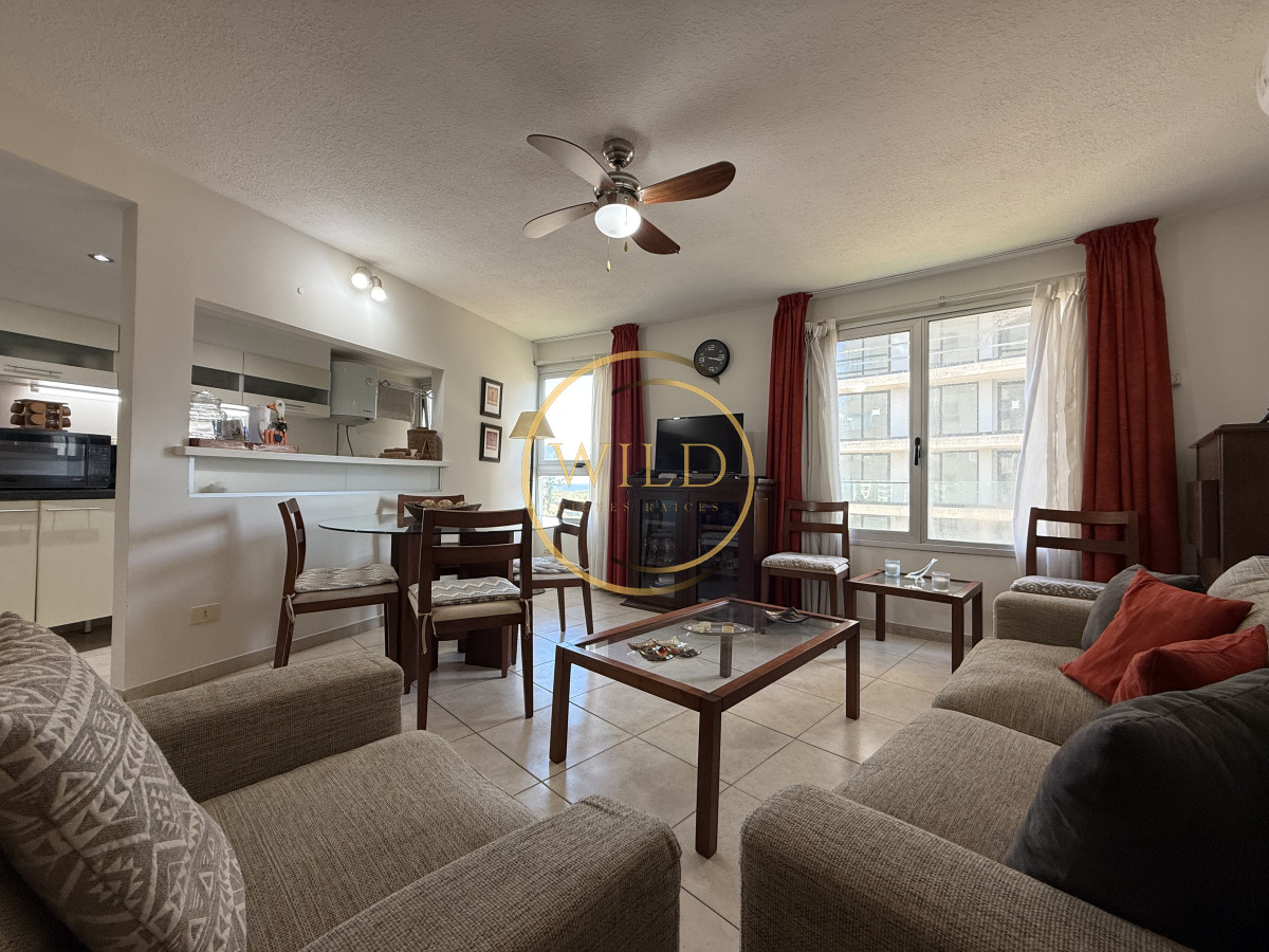 Apartamento ID.2313 - edificio Torre O en playa brava.
