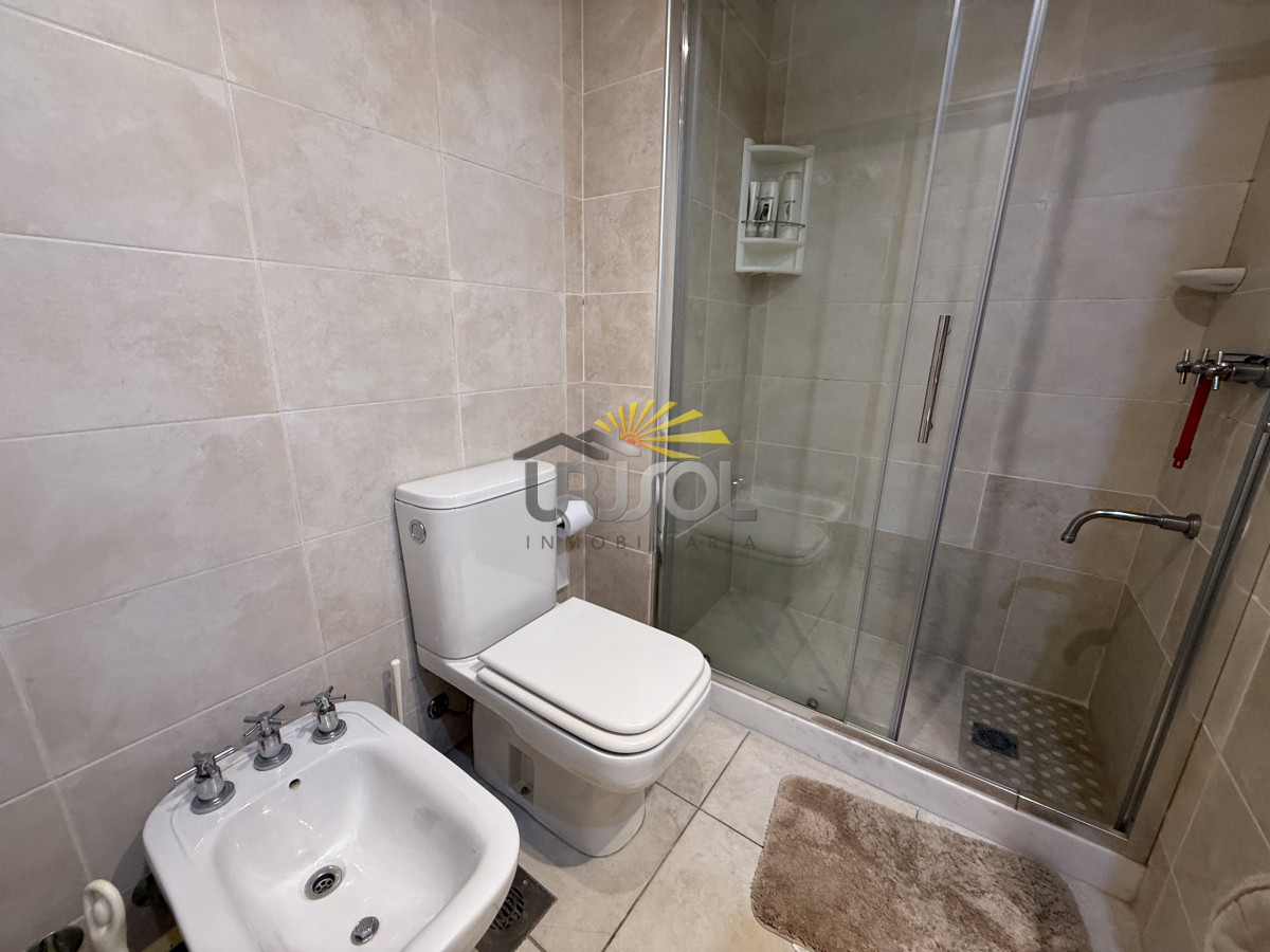Apartamento ID.80 - edificio Torre O en playa brava.