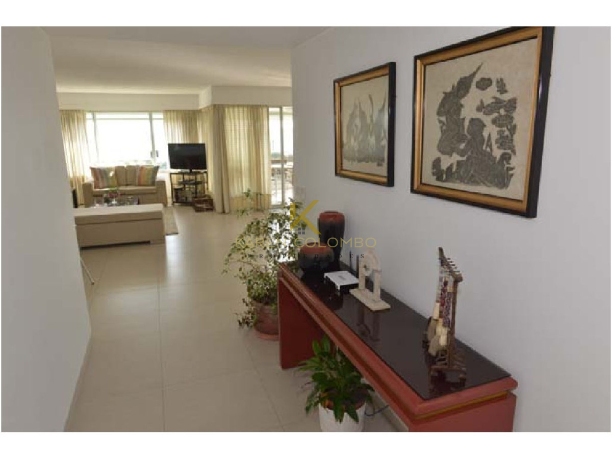 Apartamento ID.21095021 - DIVINO IMPECABLE CON SERVICIOS