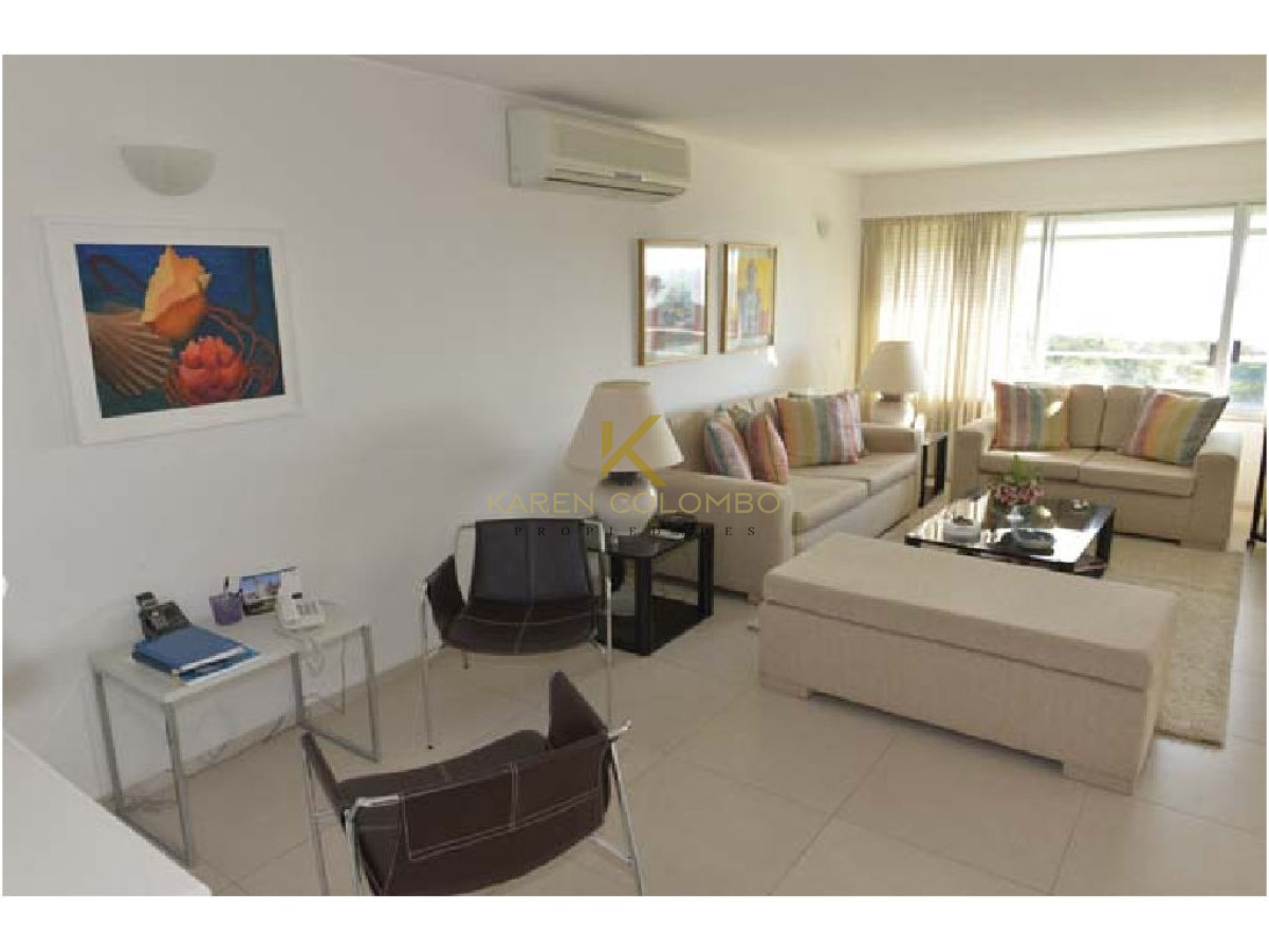 Apartamento ID.21095021 - DIVINO IMPECABLE CON SERVICIOS