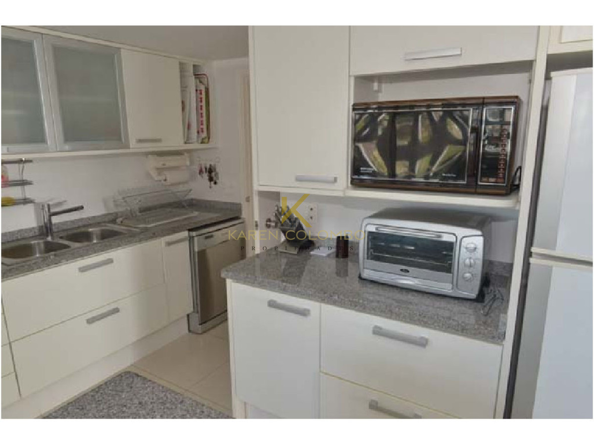 Apartamento ID.21095021 - DIVINO IMPECABLE CON SERVICIOS