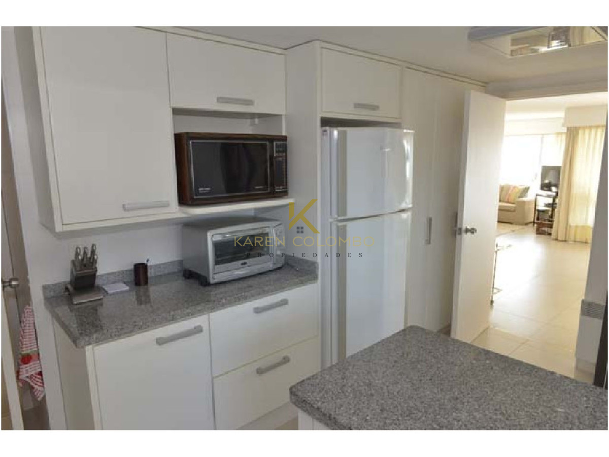 Apartamento ID.21095021 - DIVINO IMPECABLE CON SERVICIOS