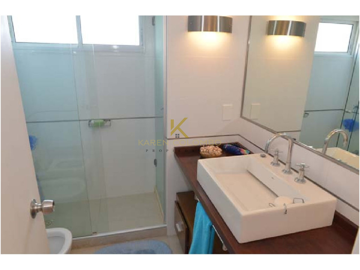 Apartamento ID.21095021 - DIVINO IMPECABLE CON SERVICIOS