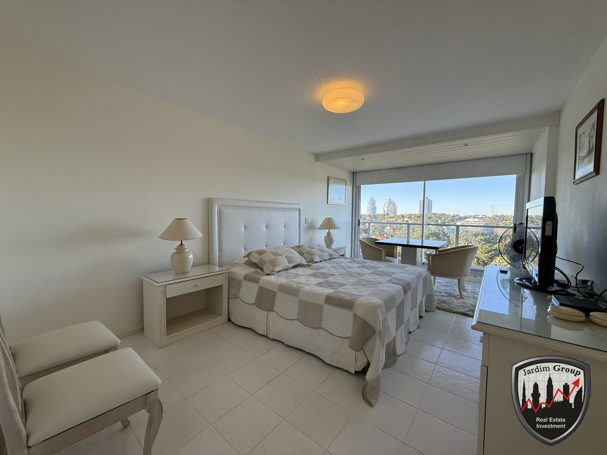 Apartamento ID.7143 - Apartamento en Venta – Lincoln Center Torre Wilson, Punta del Este
