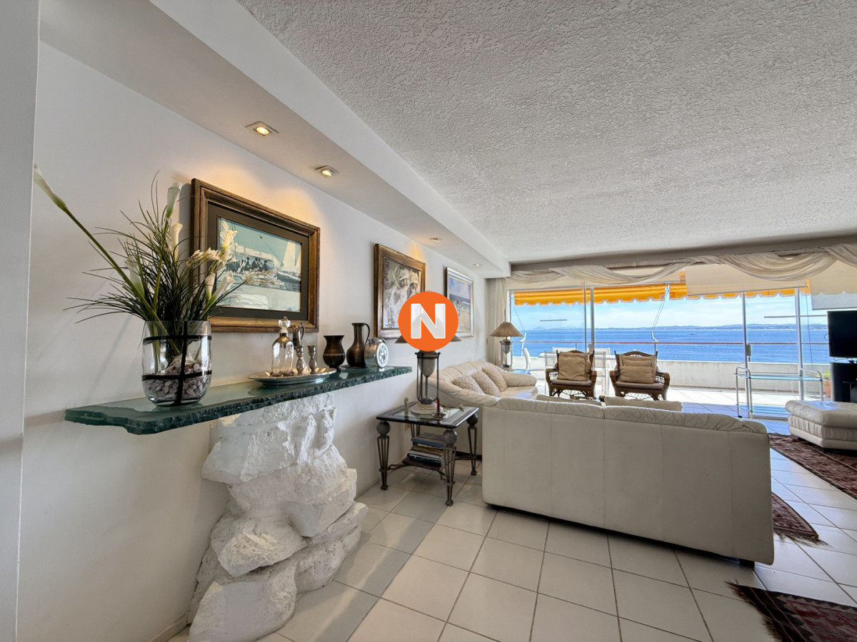 Apartamento Ref.225241 - Penthouse de categoría en Espigón  Rambla General Artigas