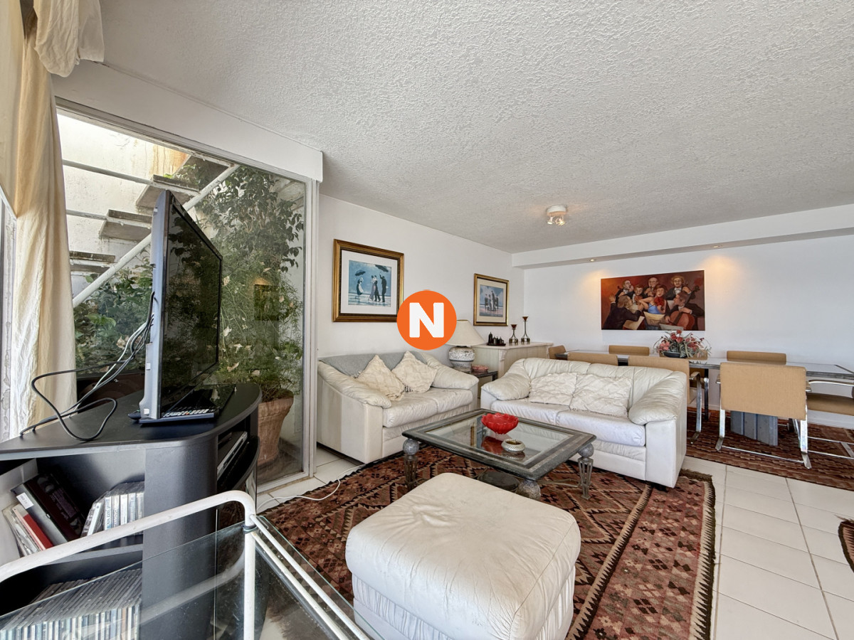 Apartamento Ref.225241 - Penthouse de categoría en Espigón  Rambla General Artigas