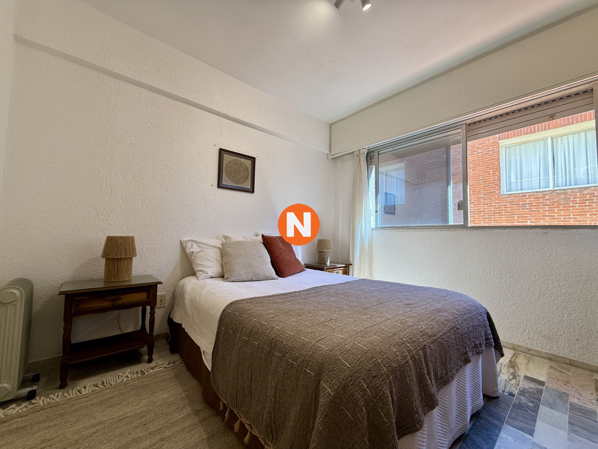 Apartamento Ref.225274 - Apartamento en venta, Punta del este, frente a playa de los Ingleses