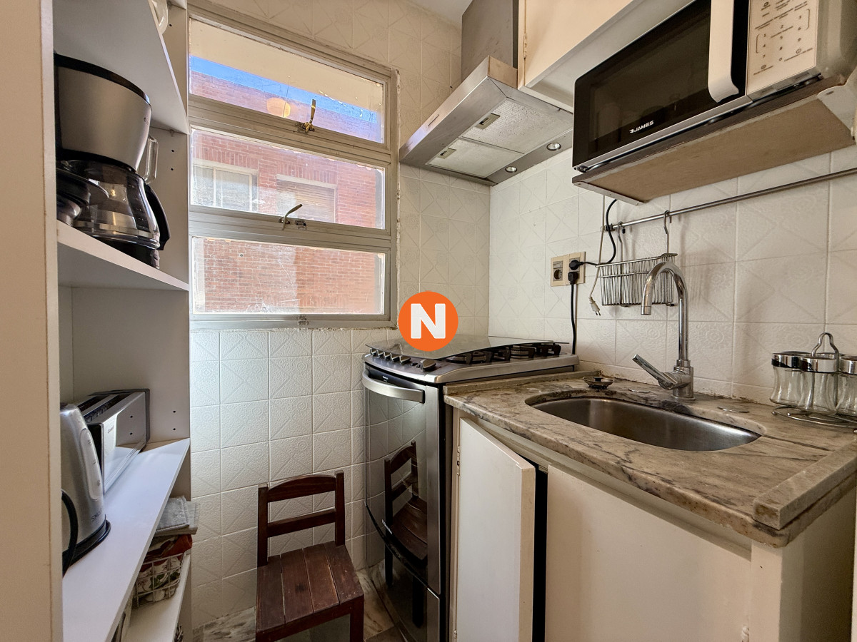 Apartamento Ref.225274 - Apartamento en venta, Punta del este, frente a playa de los Ingleses