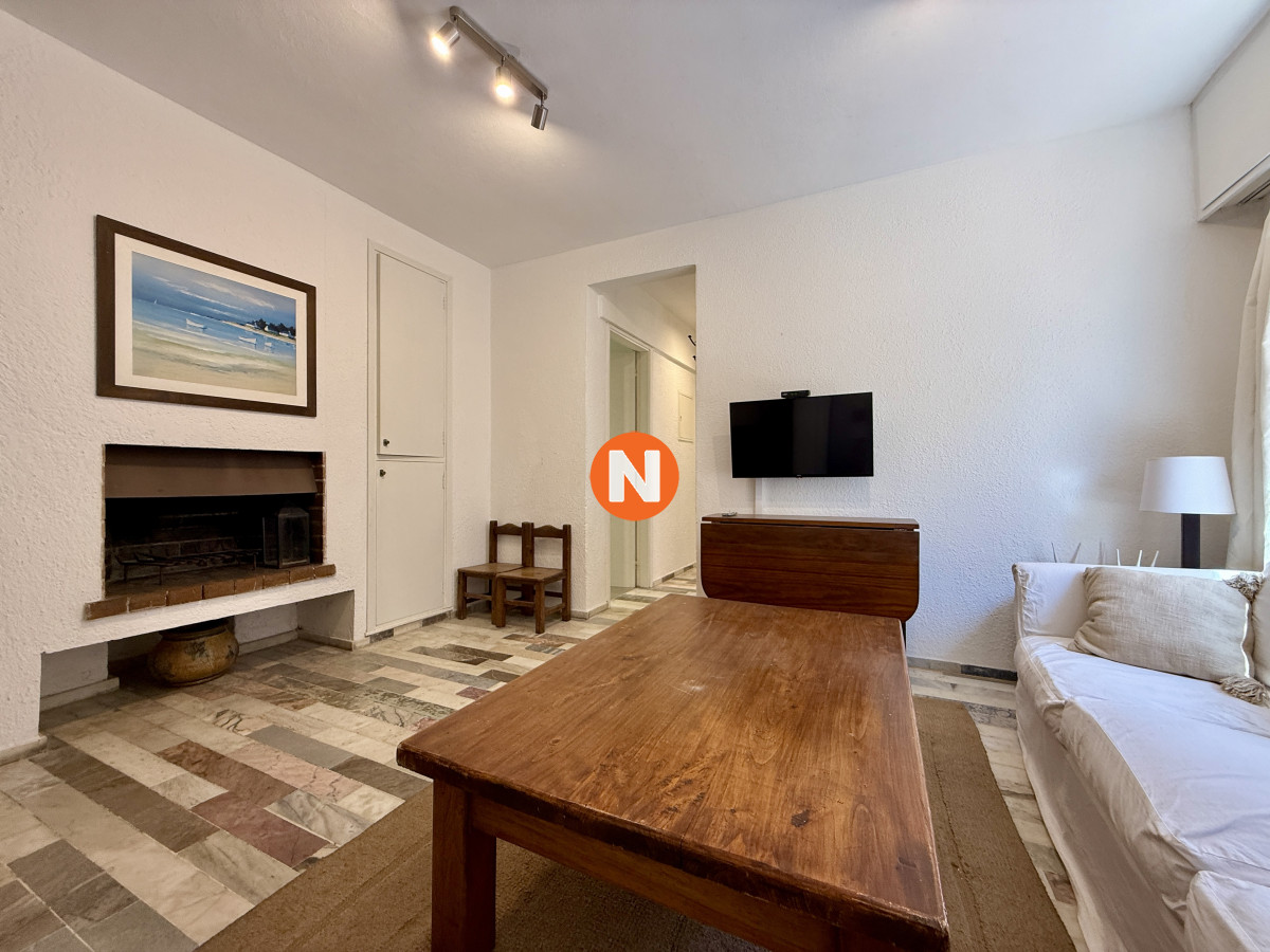 Apartamento Ref.225274 - Apartamento en venta, Punta del este, frente a playa de los Ingleses