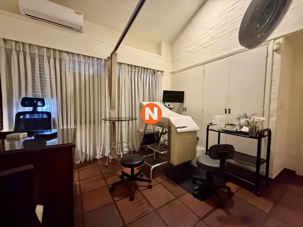 Casa Ref.225914 - CASA EN VENTA - BARRIO CANTEGRIL, AV. CÓRDOVA