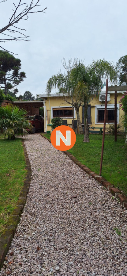 Casa Ref.225773 - Casa en venta 3 dormitorios con barbacoa 