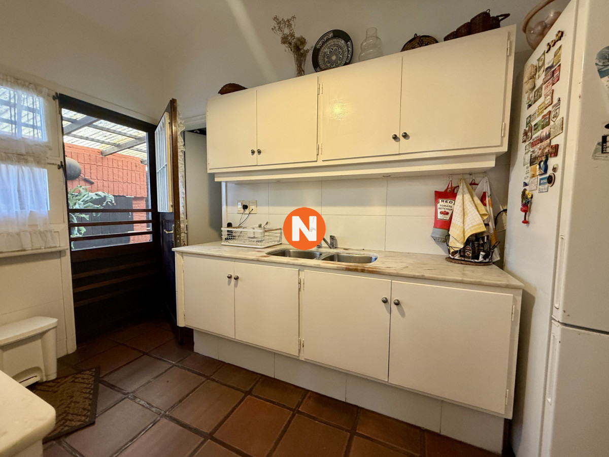 Casa Ref.225914 - CASA EN VENTA - BARRIO CANTEGRIL, AV. CÓRDOVA