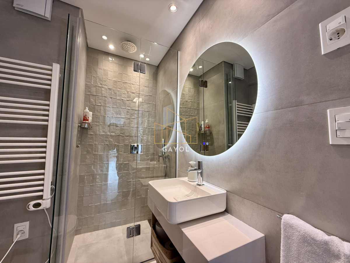 Apartamento ID.1307 - Apartamento en venta en Edificio Dársena frente al puerto de Punta del este