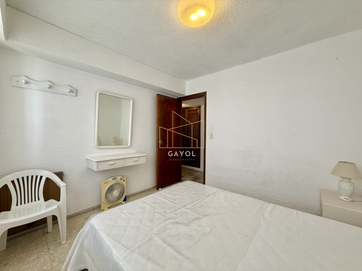 Apartamento ID.1141 - EN PLENO CENTRO CERCA DE PLAYA BRAVA Y MANSA 